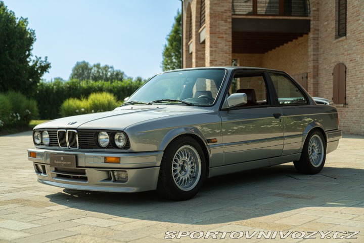BMW 2 320 is e30 1988