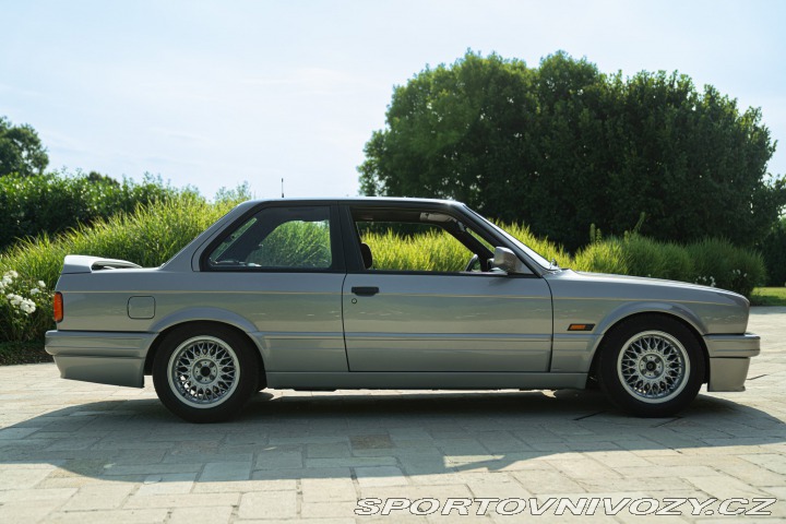 BMW 2 320 is e30 1988