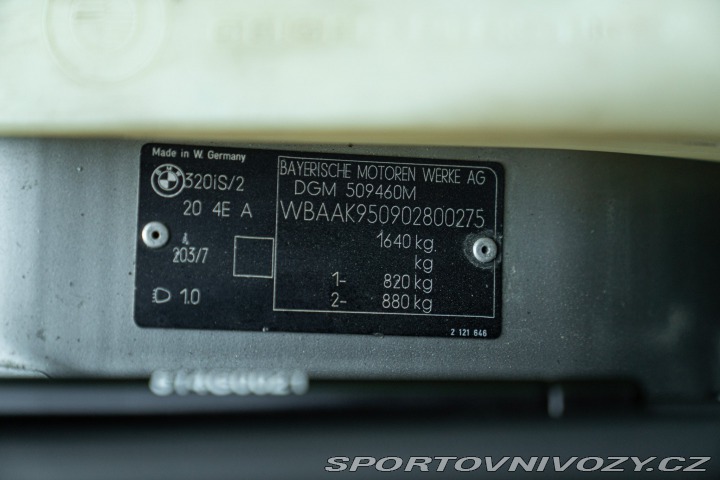 BMW 2 320 is e30 1988