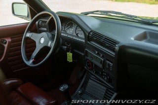 BMW 2 320 is e30 1988