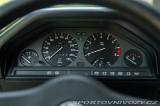 BMW 2 320 is e30 1988