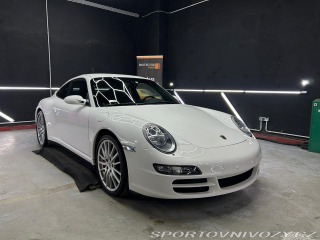 Porsche 911 Carrera 4S