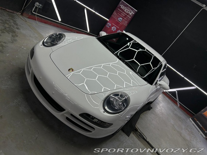 Porsche 911 Carrera 4S 2008