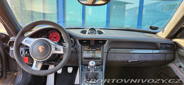 Porsche 911 4 GTS manual 2015