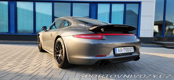 Porsche 911 4 GTS manual 2015
