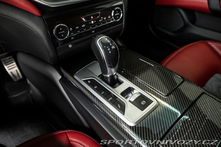 Maserati Ghibli V6 S Q4 Premium/Sport/Car 2015