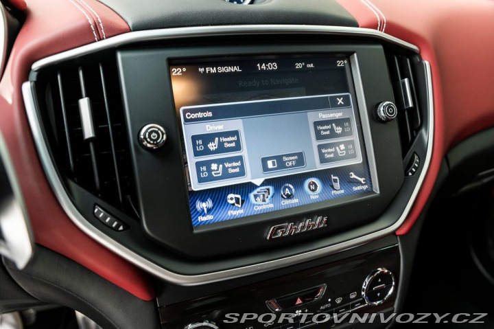 Maserati Ghibli V6 S Q4 Premium/Sport/Car 1800