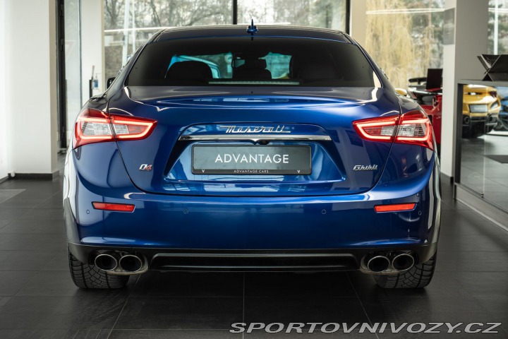 Maserati Ghibli V6 S Q4 Premium/Sport/Car 1800