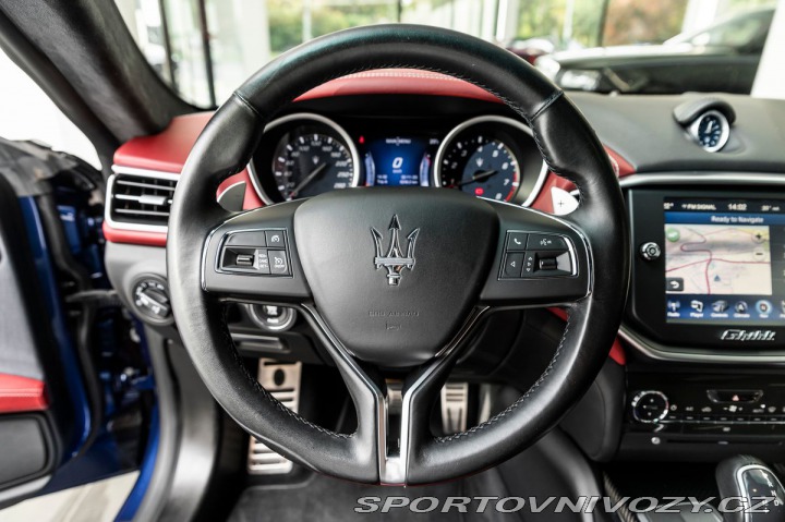 Maserati Ghibli V6 S Q4 Premium/Sport/Car 1800