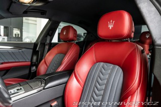 Maserati Ghibli V6 S Q4 Premium/Sport/Car 2015