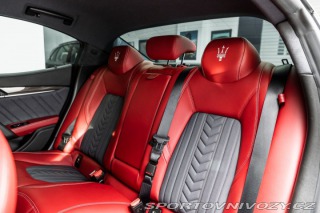 Maserati Ghibli V6 S Q4 Premium/Sport/Car 2015