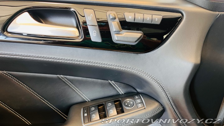 Mercedes-Benz Ostatní modely ML63AMG PERFORMANCE 2012