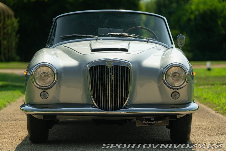 Lancia Ostatní modely AURELIA B24 CONVERTIBILE 1958