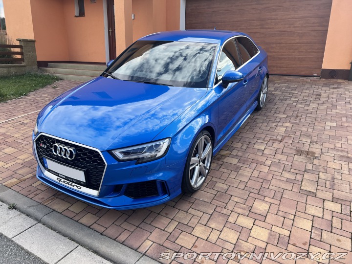 Audi RS3  2018