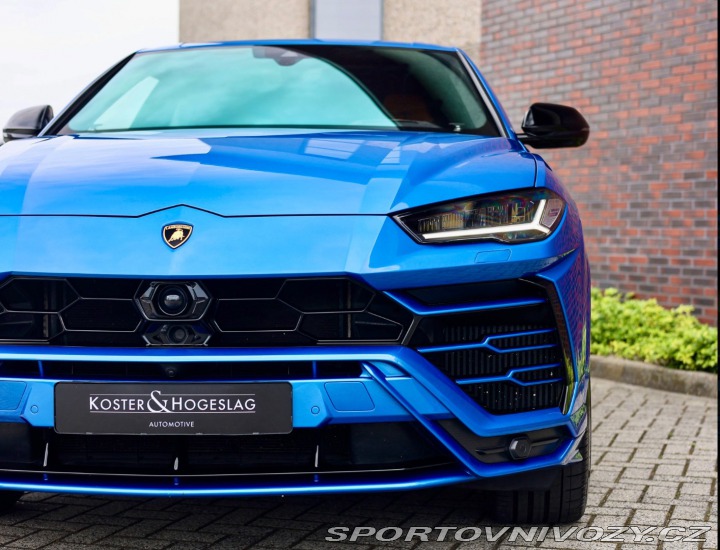 Lamborghini Urus 4.0 V8 *Blu Eleos*Akrapo 2019