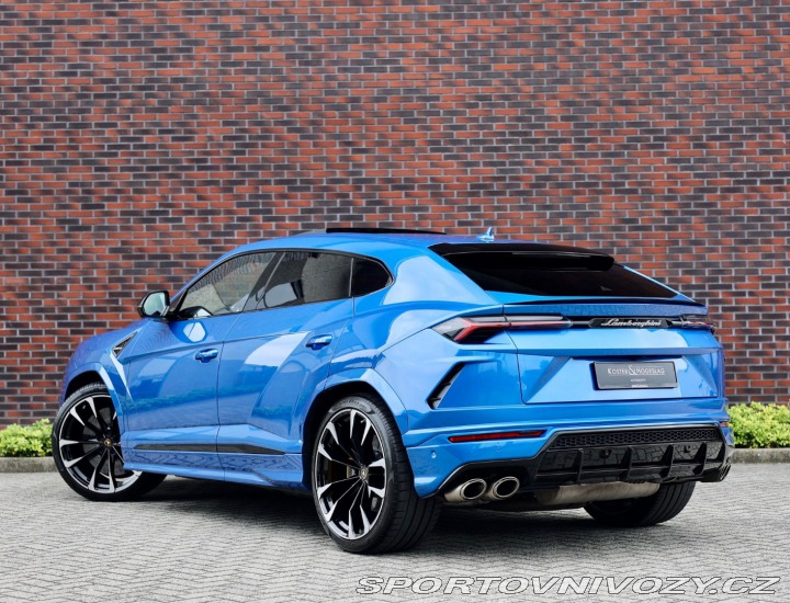 Lamborghini Urus 4.0 V8 *Blu Eleos*Akrapo 2019