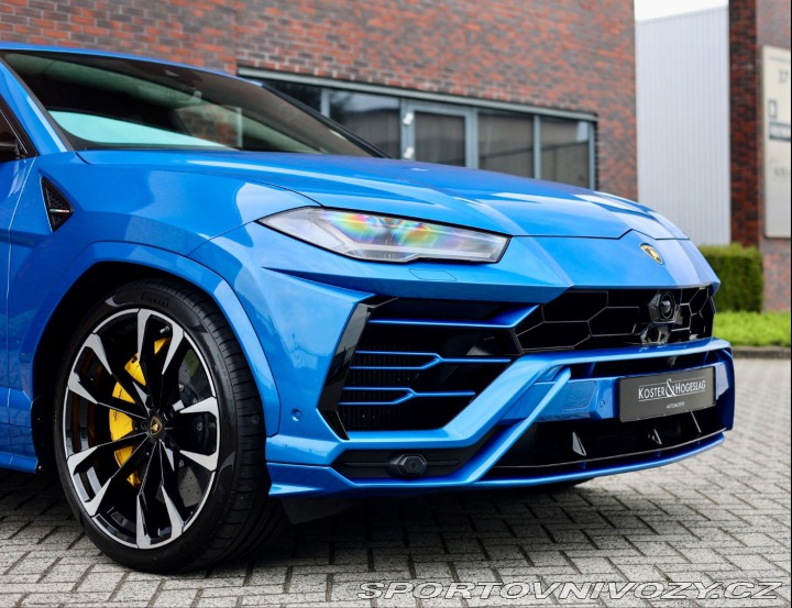 Lamborghini Urus 4.0 V8 *Blu Eleos*Akrapo 2019