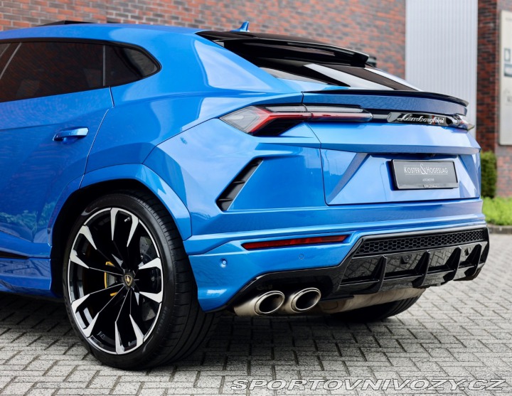 Lamborghini Urus 4.0 V8 *Blu Eleos*Akrapo 2019
