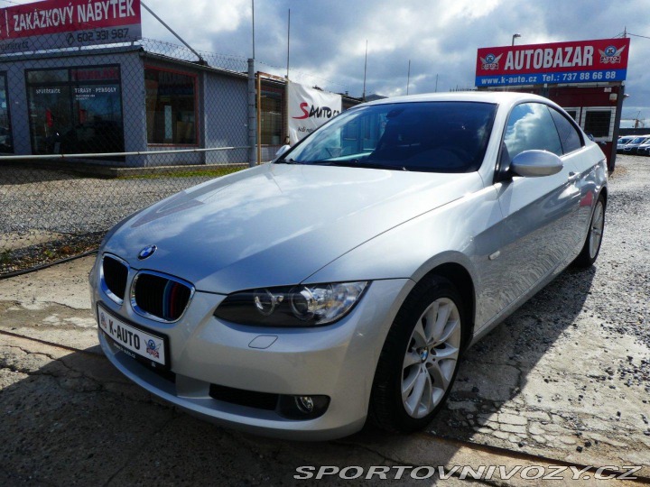 BMW 3 320i 125kW REZERVOVANO 2007