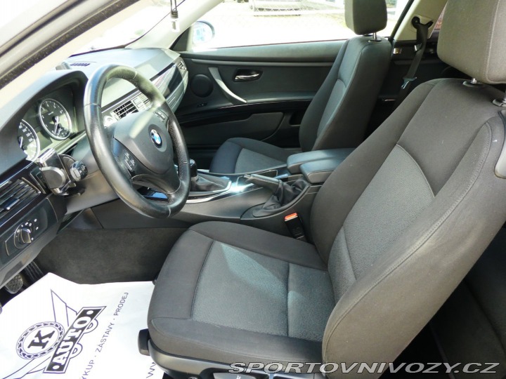 BMW 3 320i 125kW REZERVOVANO 2007