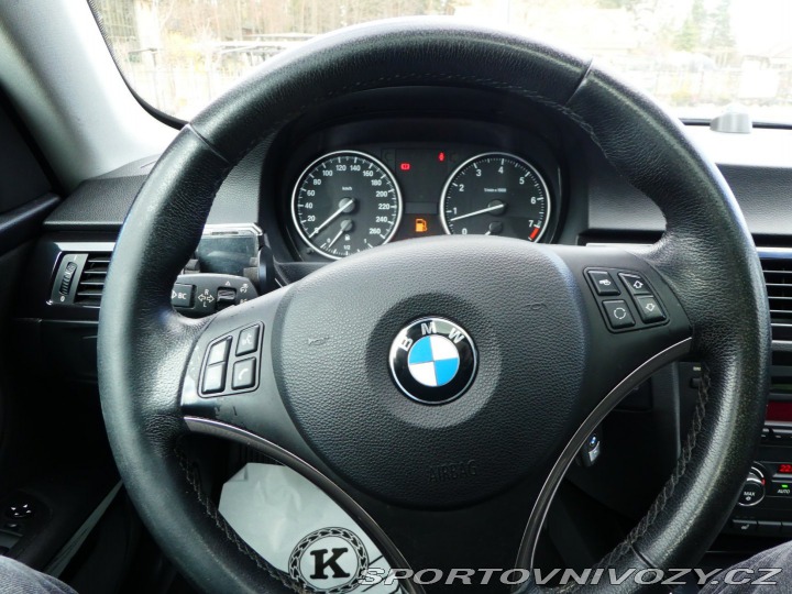 BMW 3 320i 125kW REZERVOVANO 2007