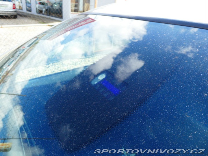 BMW 3 320i 125kW REZERVOVANO 2007