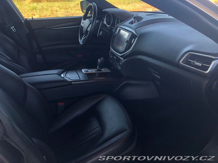 Maserati Ghibli SQ4 2015