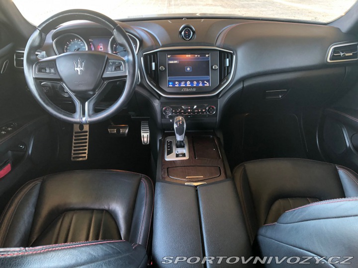 Maserati Ghibli SQ4 2015