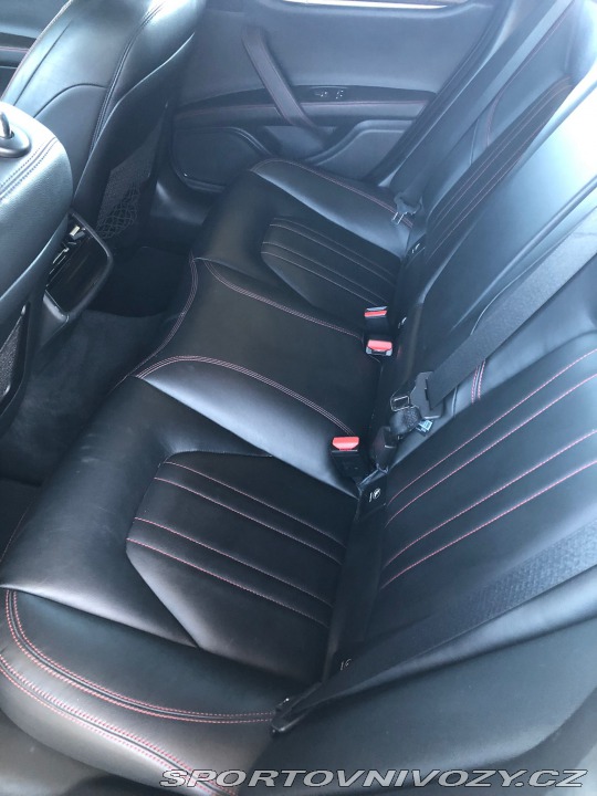 Maserati Ghibli SQ4 2015