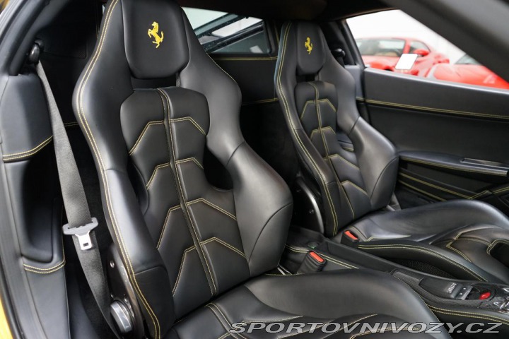 Ferrari 458 TwoTone RacingSeats Carbo 2011