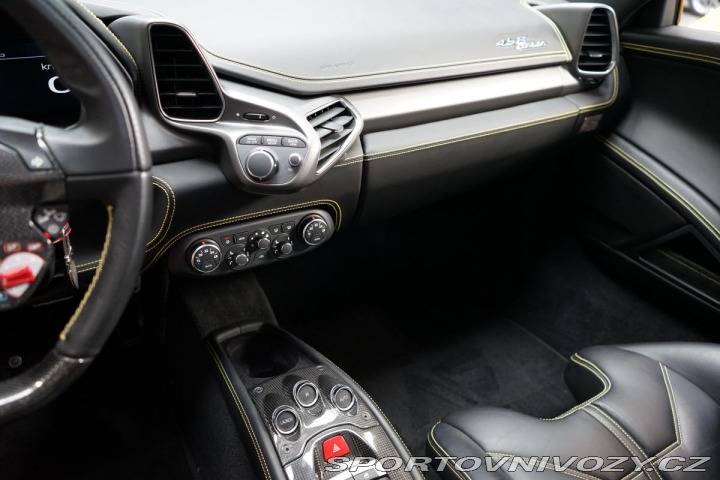 Ferrari 458 TwoTone RacingSeats Carbo 2011