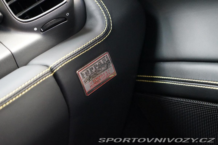 Ferrari 458 TwoTone RacingSeats Carbo 2011