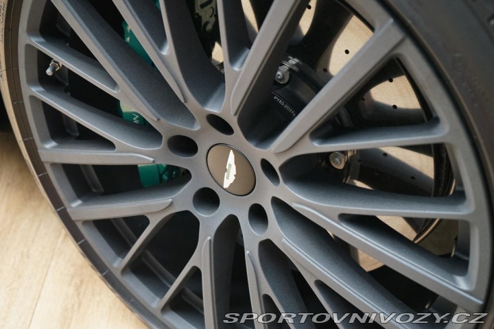Aston Martin DBX 707 AMR23 Pack Tažné Nez. 2024