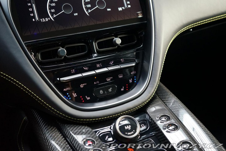 Aston Martin DBX 707 AMR23 Pack Tažné Nez. 2024