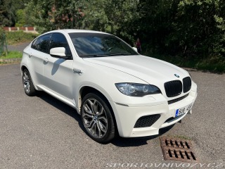 BMW X6 X6M 4.4 V8 555PS