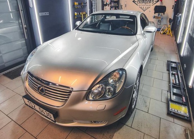 Lexus SC 430