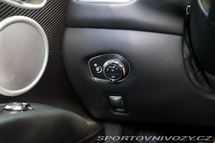 Aston Martin DB11 5.2l V12 447kW Carbon 360 2018