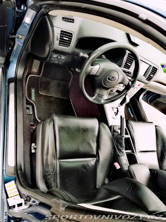 Subaru Legacy H6 3.0R 2005