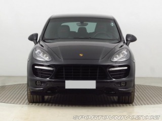 Porsche Cayenne GTS 2012