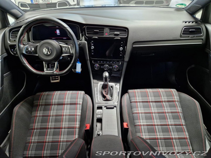 Volkswagen Golf 2,0 GTi AUTOMAT 180KW 2018