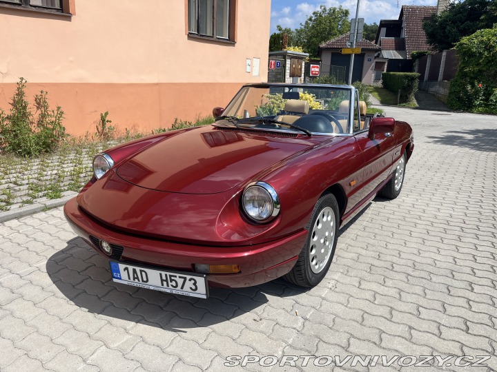 Alfa Romeo Spider S4 2,0i 1990