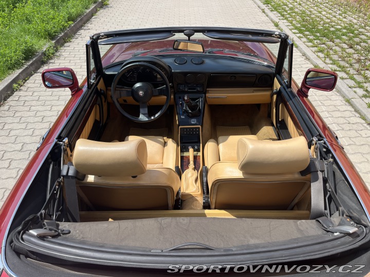 Alfa Romeo Spider S4 2,0i 1990