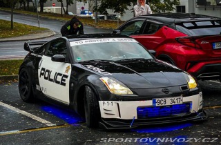 Nissan 350 Z  2002