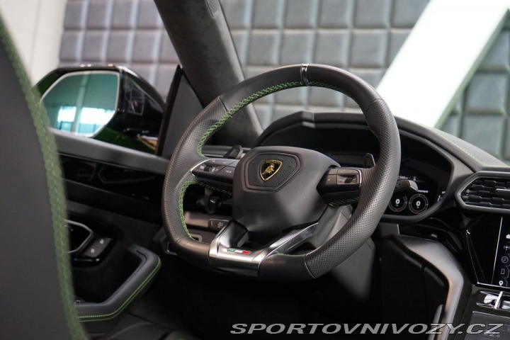 Lamborghini Urus S 490kW B&O Masáž 23& 2023