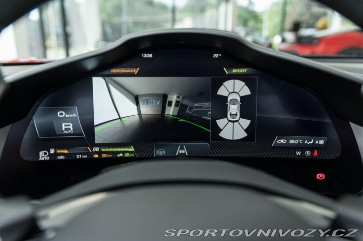 Ferrari 296 GTS SKLADEM/Lift/Daytona 1800