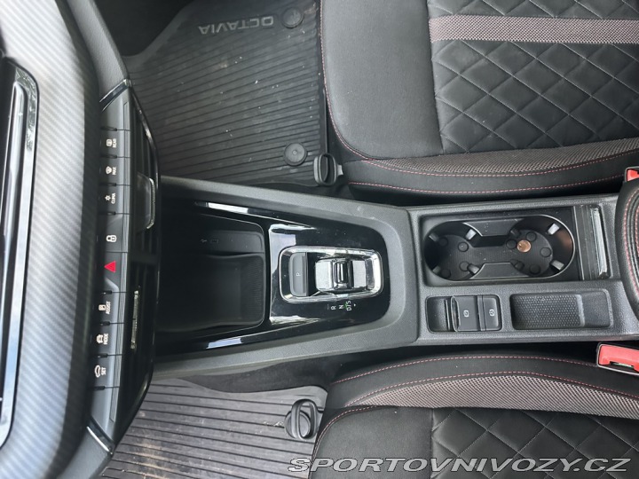 Škoda Octavia RS 180kw 2020