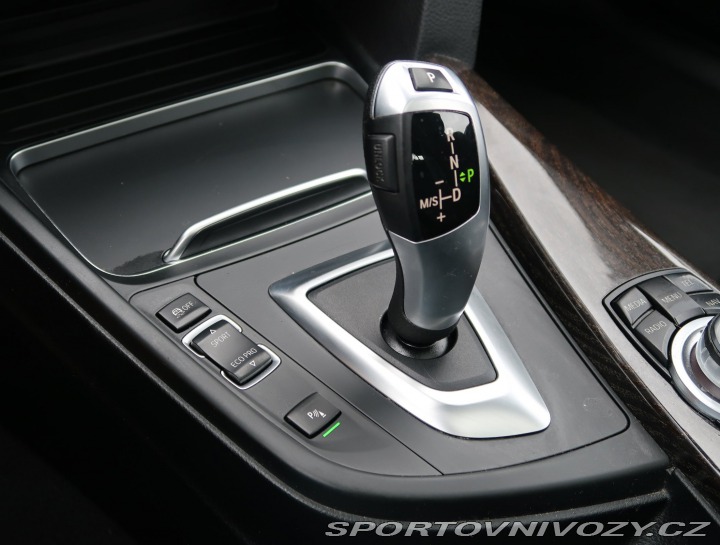 BMW 3 Luxury Line 335 d xDrive 2016