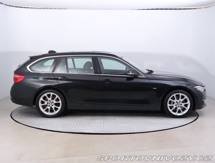 BMW 3 Luxury Line 335 d xDrive 2016