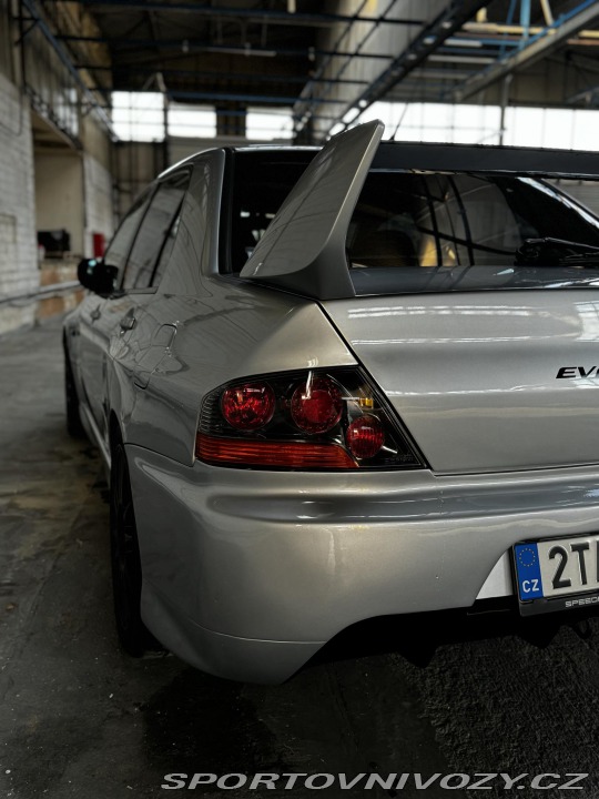 Mitsubishi Lancer EVO Lancer Evolution VIII RS 2005