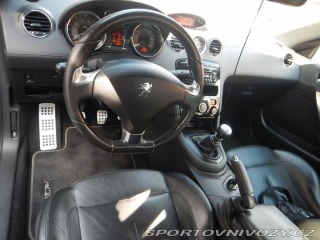 Peugeot RCZ 1.6 T, 115 kW 2010